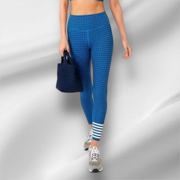 ADDISON BAY Women’s 7/8 Ankle Length Everyday Leggings in the Size Large - Picture 5 of 10